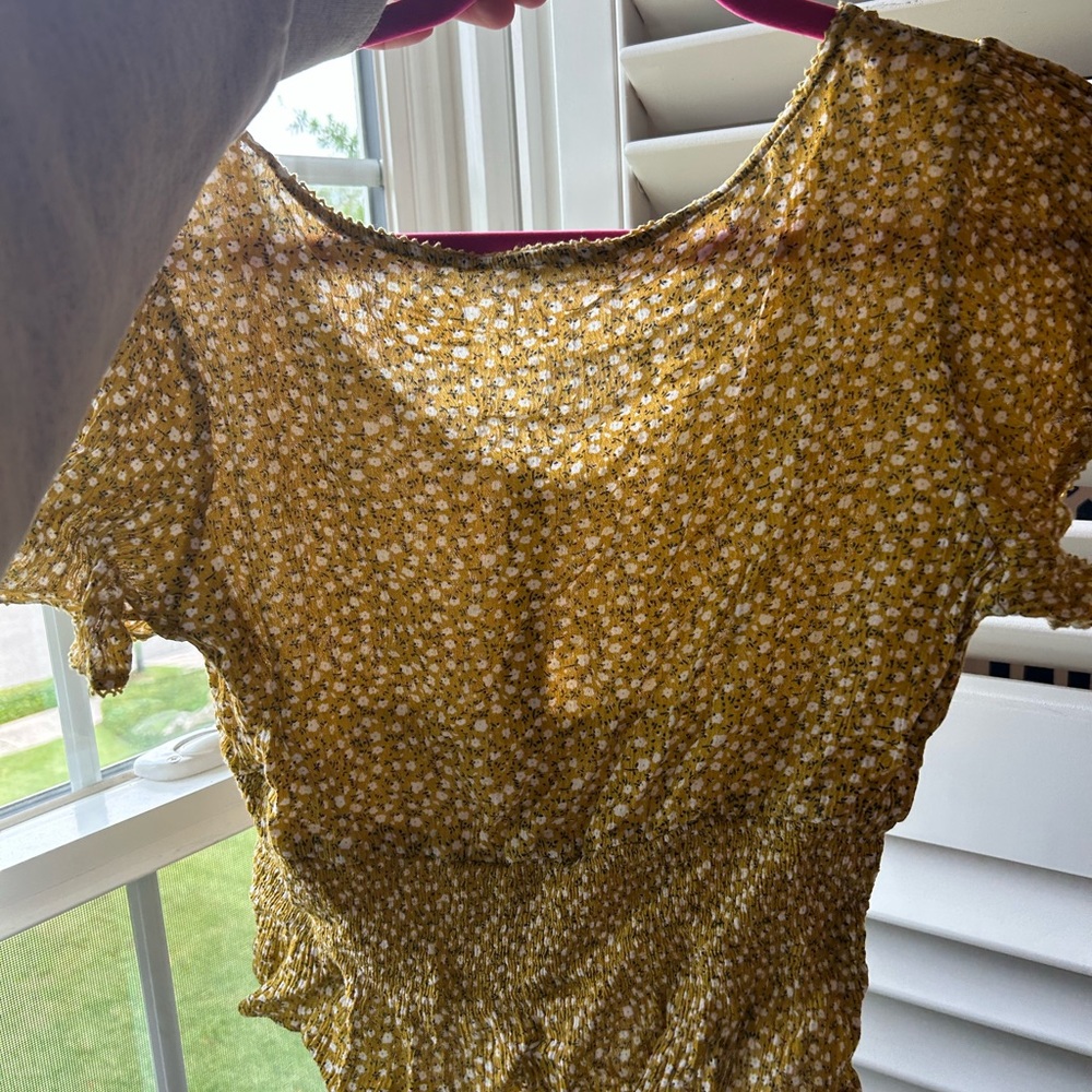 Flowy Printed Top - Picture 2 of 2